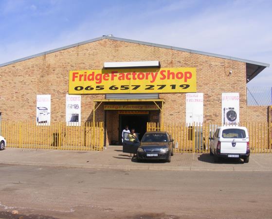 1 050 m² Commercial space