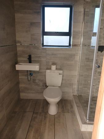 1 Bedroom Garden Cottage