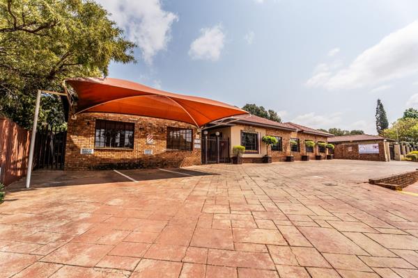 1 251 m² Commercial space