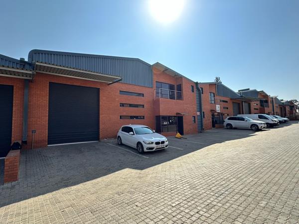 412  m² Industrial space