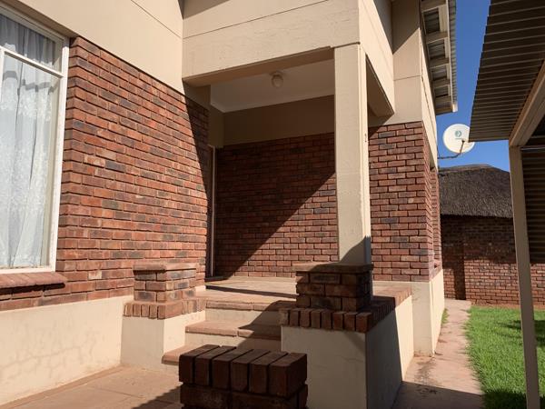 3 Bedroom Apartment