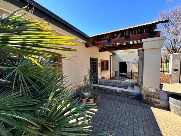 5 Bedroom House