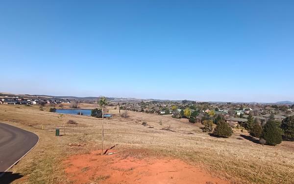 840 m² Land