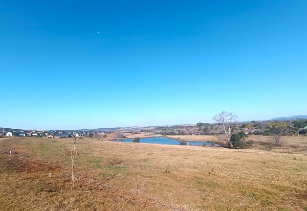 1 021 m² Land