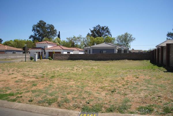534 m² Land