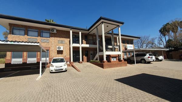 125  m² Commercial space