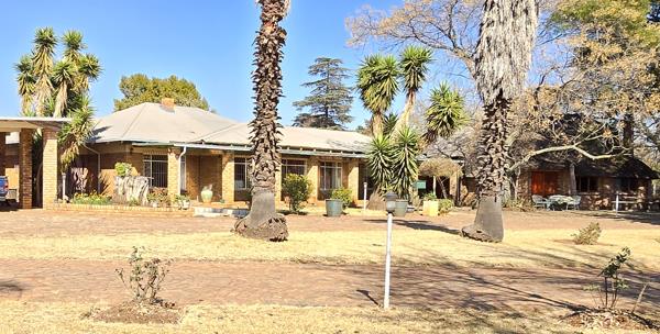 9 000 m² Smallholding