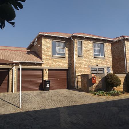 3 Bedroom Townhouse