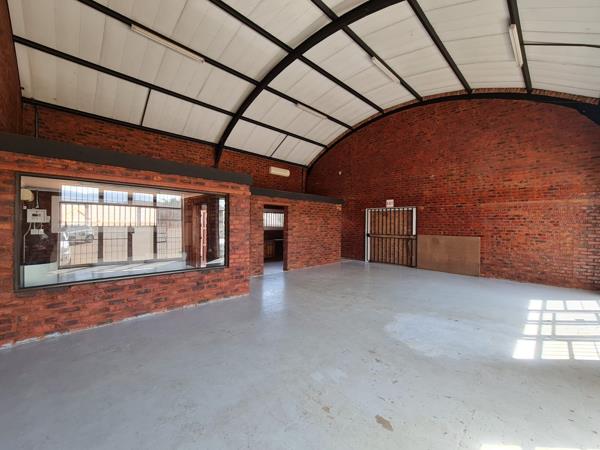 135 m² Commercial space