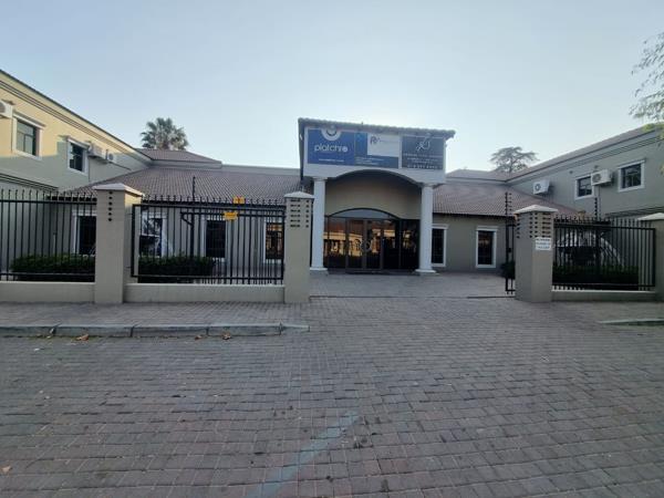 780 m² Commercial space