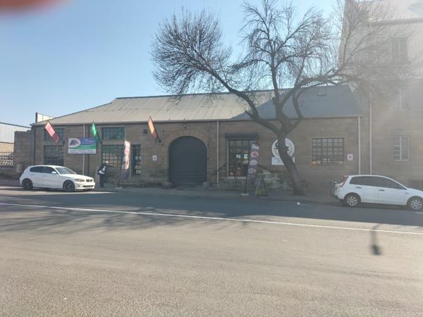 3 990 m² Commercial space