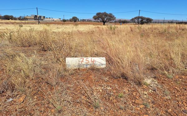 595 m² Land