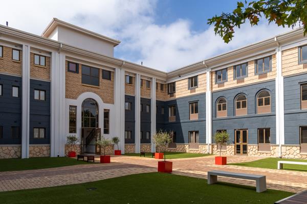 626 m² Commercial space