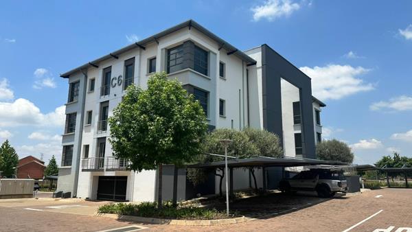 1 500 m² Commercial space