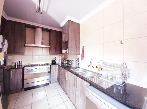 1 Bedroom House