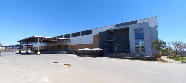 5 860 m² Industrial space
