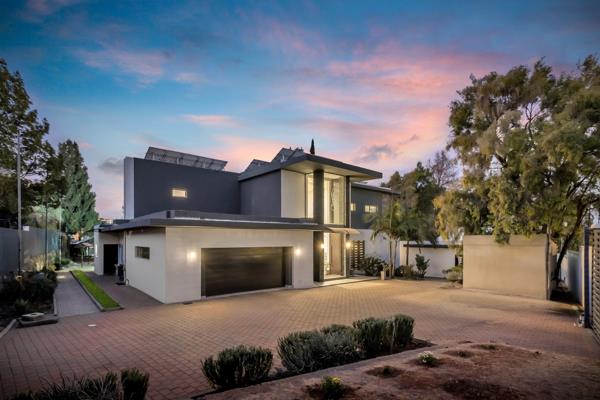 6 Bedroom House