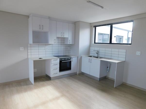 2 Bedroom Apartment in Somerset West Central