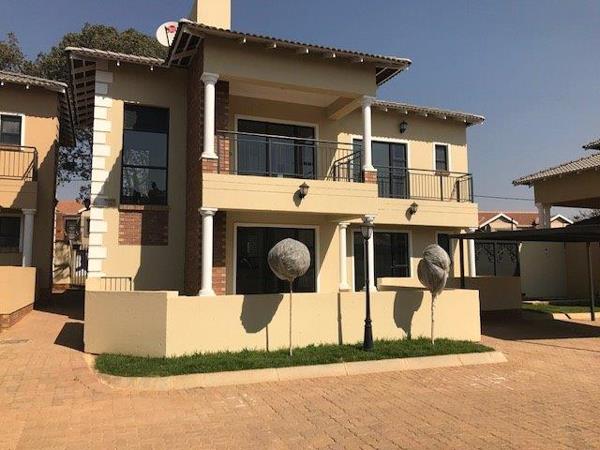 3 Bedroom Townhouse