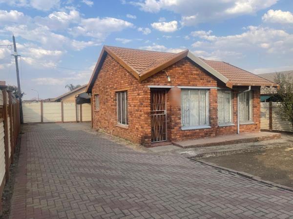 2 Bedroom House