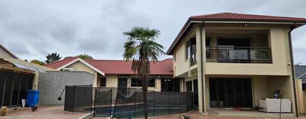 5 Bedroom House