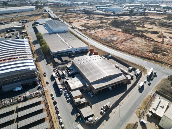 12 732  m² Industrial space