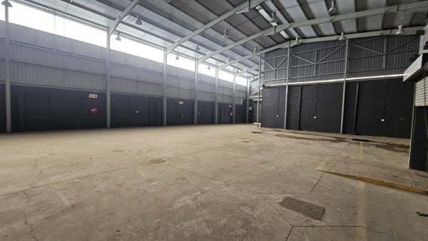 1 303.3  m² Commercial space