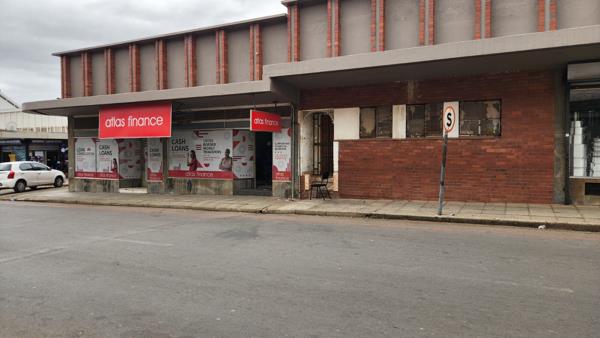 500 m² Retail Space