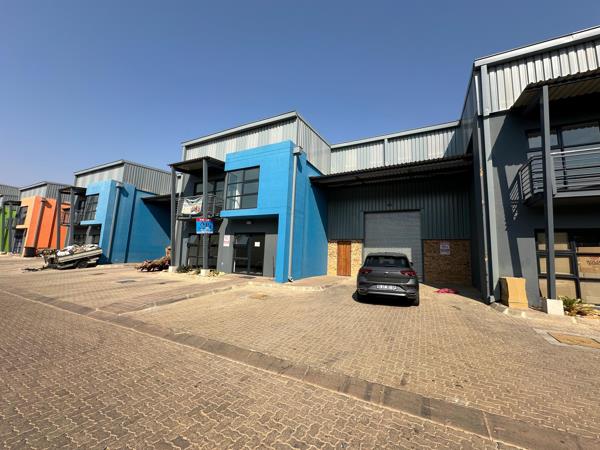453  m² Industrial space