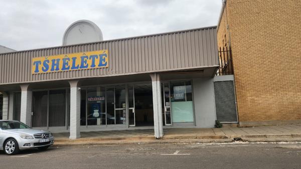 84  m² Retail Space