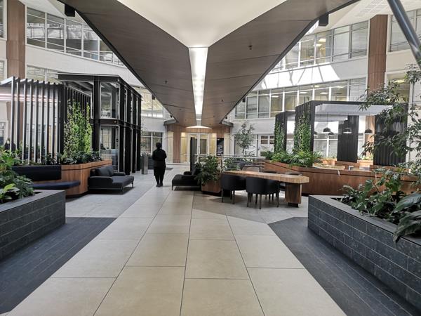 431 m² Commercial space