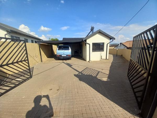 2 Bedroom House