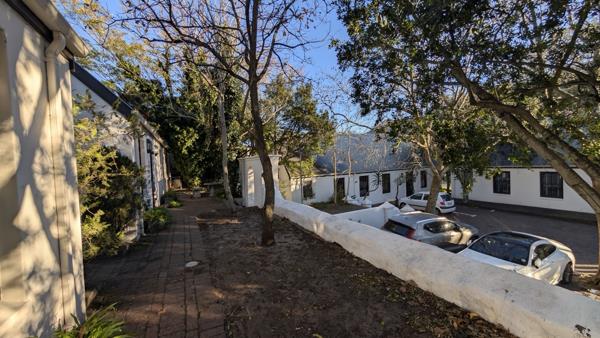 120 m² Commercial space