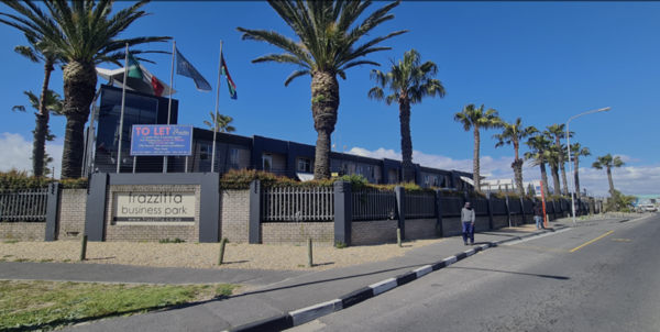 150  m² Commercial space