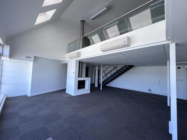 300  m² Commercial space