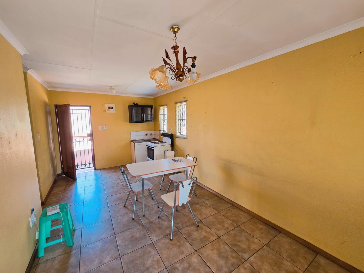 House in Johannesburg - View 3