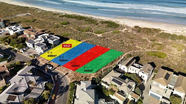 445 m² Land