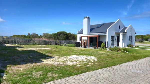 325 m² Land