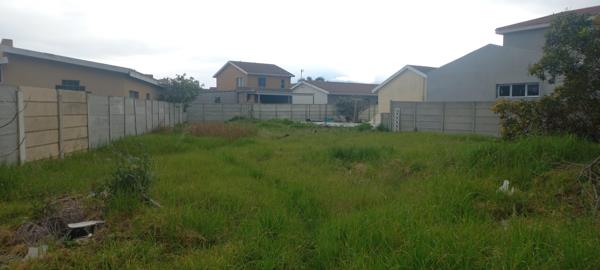 359 m² Land