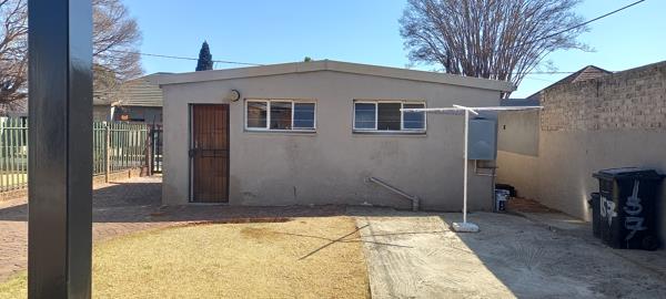 1 Bedroom Garden Cottage