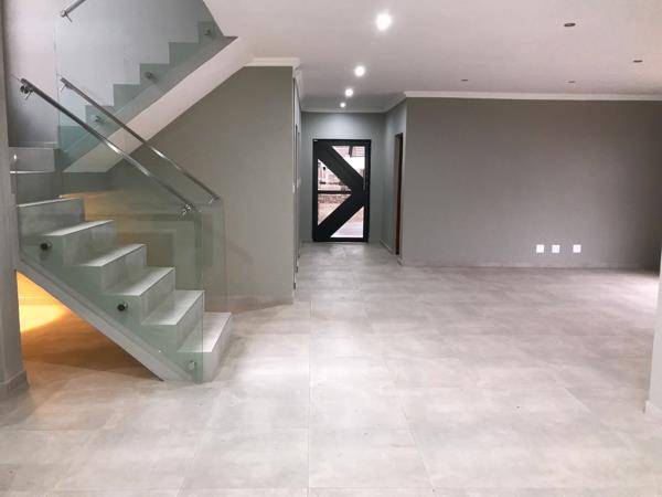 4 Bedroom Townhouse