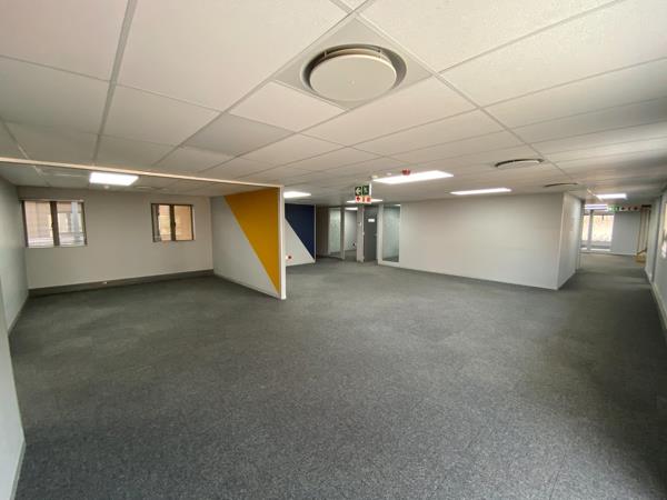 770 m² Office Space