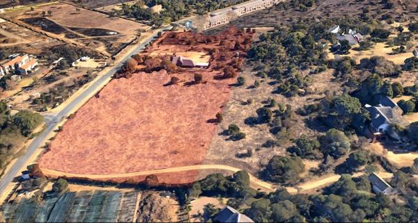 3.9 ha Land