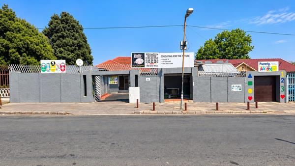 12 Bedroom House