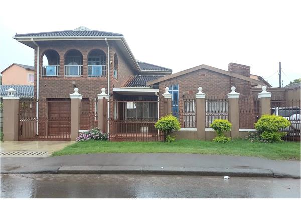 4 Bedroom Townhouse