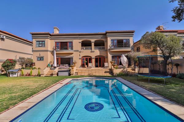 5 Bedroom House