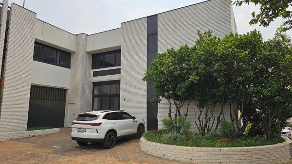 628 m² Industrial space