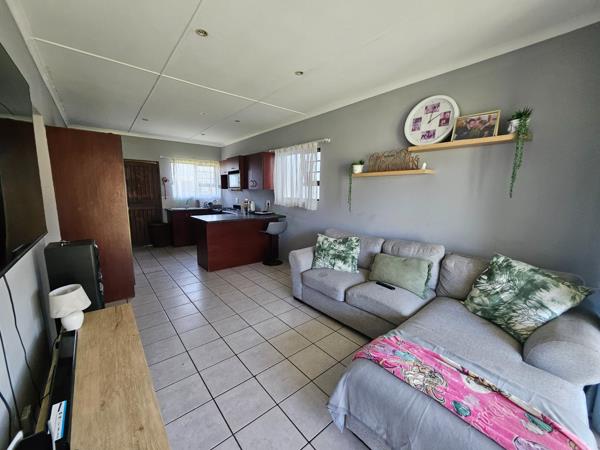 2 Bedroom Flat