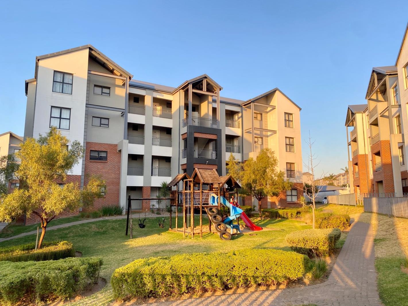 2 Bedroom House in Erand Gardens