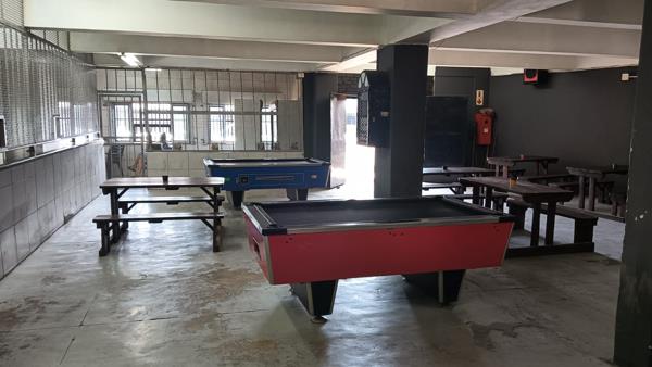 433  m² Commercial space